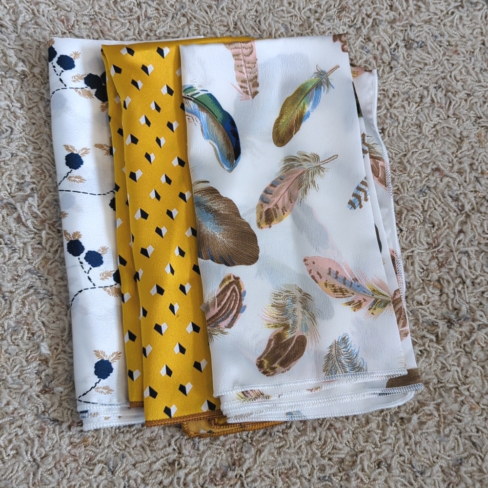 NWOT Set of 3 Square Scarves
